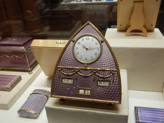 Uhr