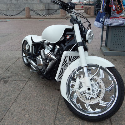 Motorrad im Zentrum